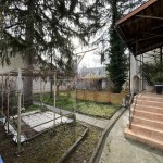Kaposvár belvárosában eladó egy, 86 m2-s, 3 szoba + teraszos + garázzsal rendelkező, 100 m2-s udvarral rendelkező, téglaépítésű 