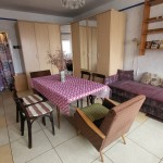 Belvárosi  1. emeleti felújítást igénylő 64 nm-es  2 fürdős lakás  eladó. 54,9 M 