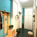 Eladó 24 nm-es, teljes körűen felújított, kertkapcsolatos kis lakás eladó Óbudán!