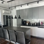 Eladó Dunapart melletti, 3 szobás, prémium minőségű ikerházfél!